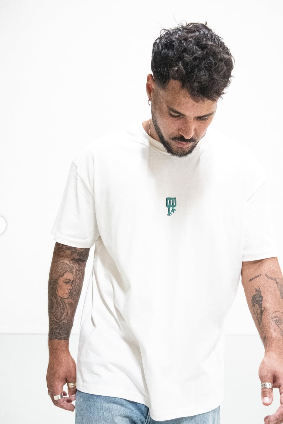 slider image slider_item_PWRRWt